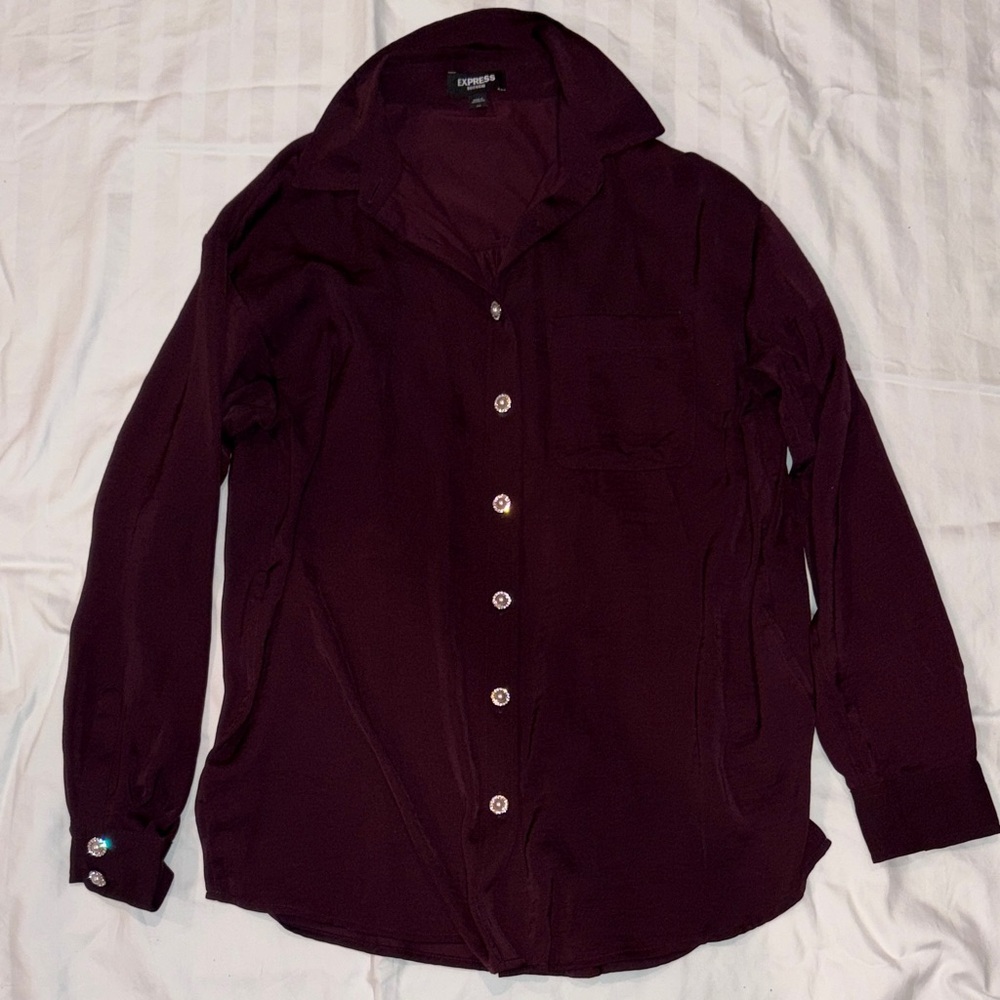 Express Women's Button-Up Shirt in Plum